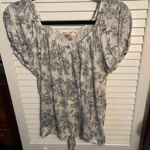 Floral black and white top